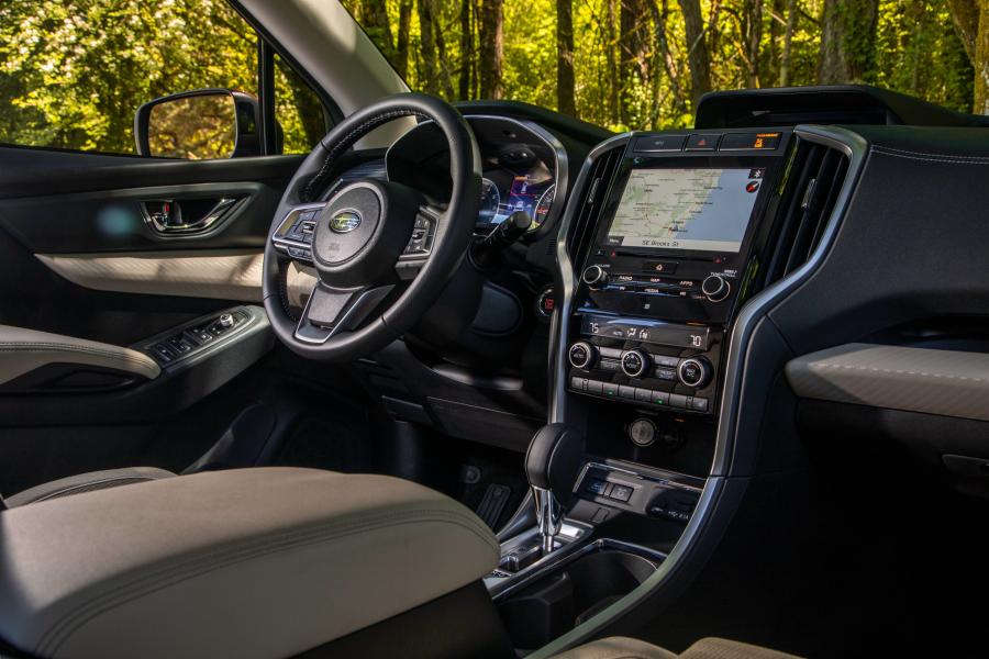Интерьер Subaru Ascent Limited 2018 года  (фото 30 из 34)